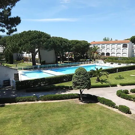 3 Pieces Avec Piscine, Balcon Et 6 Couchages, A 200m De La - - Fr-1-225-724 * Argeles-sur-Mer